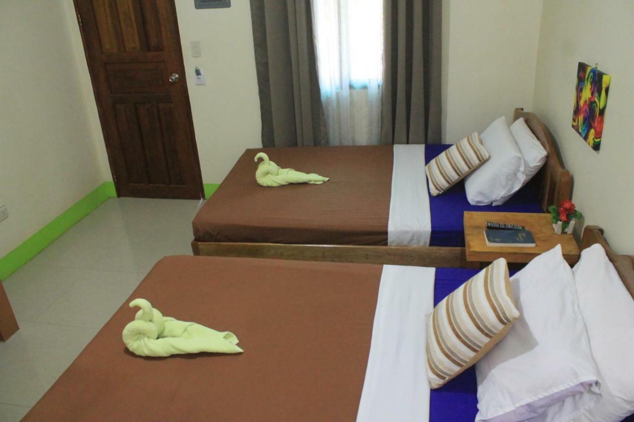 Green Park Tourist Inn Puerto Princesa Dış mekan fotoğraf