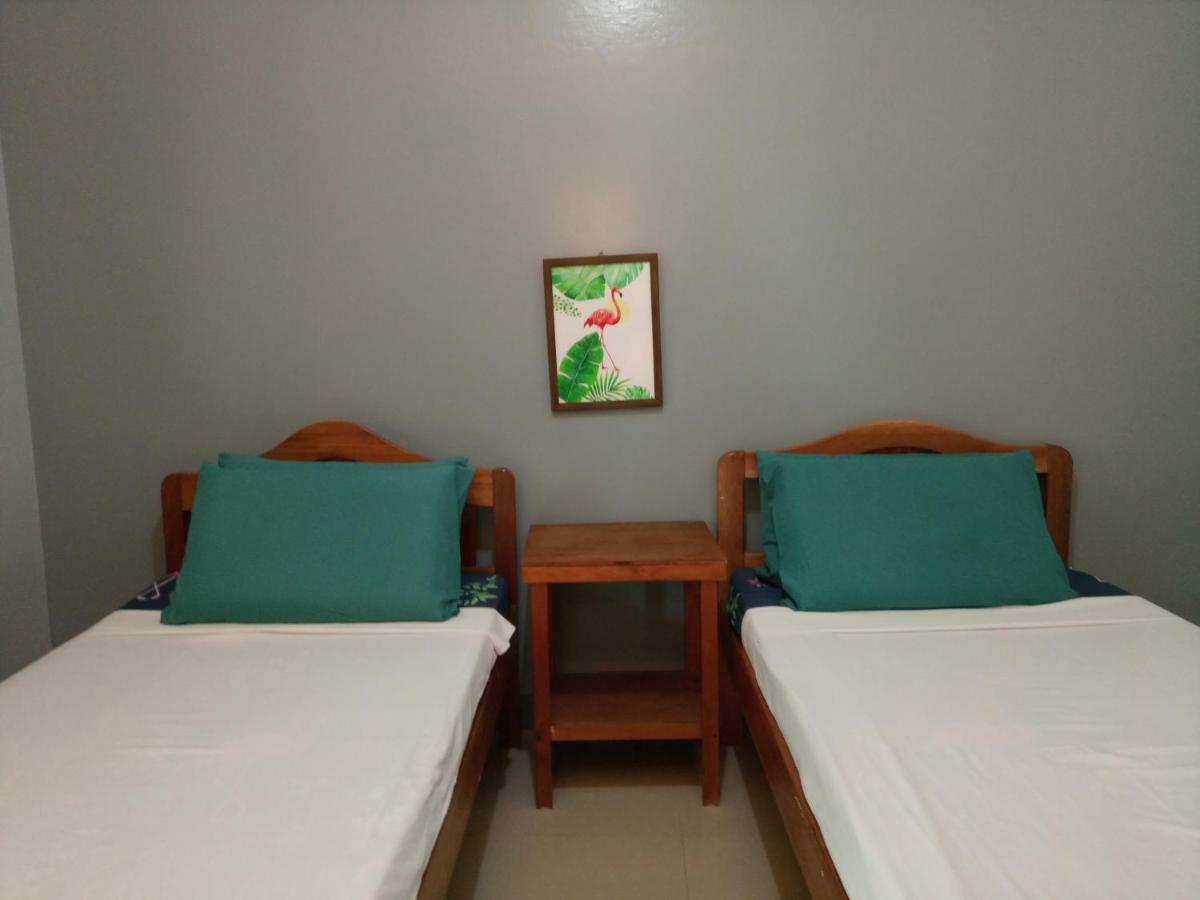 Green Park Tourist Inn Puerto Princesa Dış mekan fotoğraf